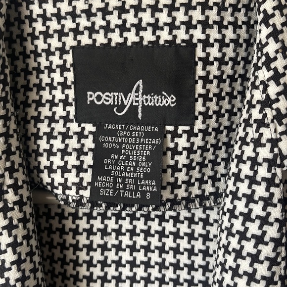 Positive attitude black-and-white blazer jacket - Picture 2 of 5